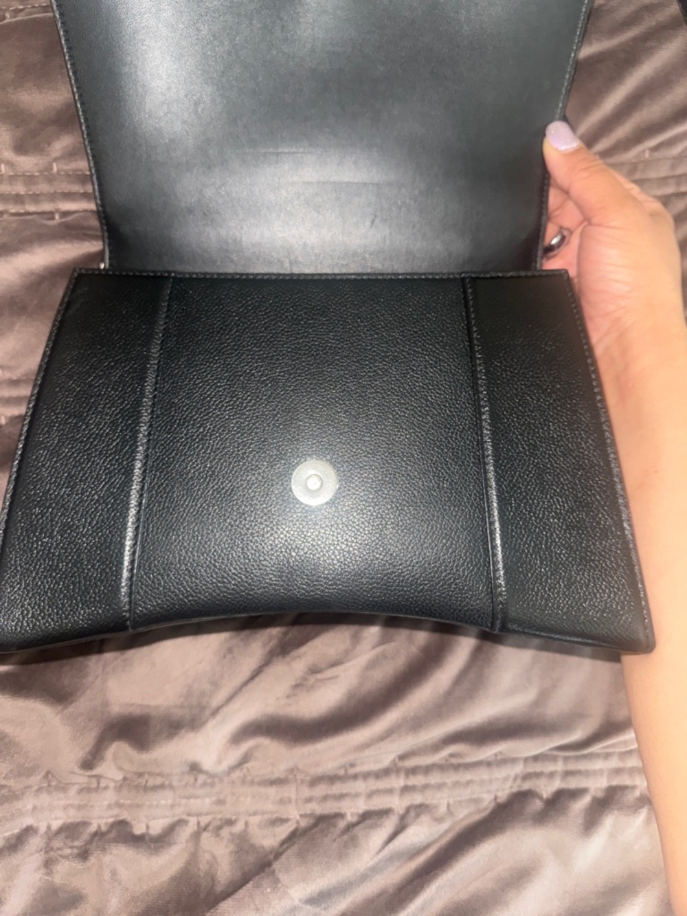 Balenciaga authentic Black Leather hourglass BB-Accent Top-Handle bag - Picture 5 of 11